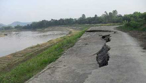 Quên mình cứu bạn thoát chết, nam sinh tử nạn