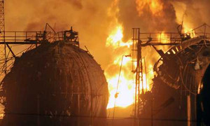 Clip: Nhà máy kim loại ở Trung Quốc nổ tung