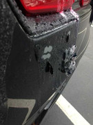 Siêu xe bị tạt axit trông sẽ thế nào?