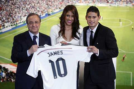 Đại gia quay cuồng chuyển nhượng: Lỗi tại Real, Barca?