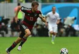 Tin sáng 6/8: Đừng 'đua đòi' theo Messi, Ronaldo