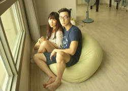 Ca sỹ Min (St 319) tình tứ bạn diễn điển trai