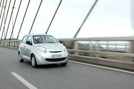 Chuyện khách hàng 'chuột bạch' của xe hơi Trung Quốc