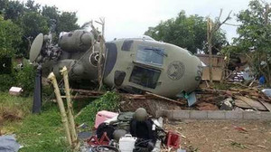Trực thăng không quân Phillippines rơi