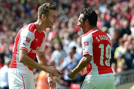 Đại thắng Man City, Arsenal giành siêu cúp sau 10 năm chờ đợi