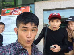 Làm giàu từ việc vỗ tay thuê cho gameshow truyền hình