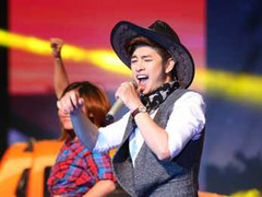 Clip Loki Bảo Long vũ đạo 'sung' khiến khán giả mê