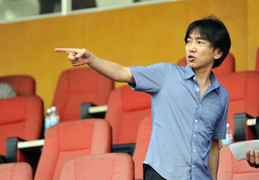 HLV trưởng tuyển Việt Nam sang Brunei xem U19