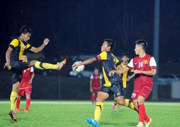 Clip: U21 Malaysia mở tỷ số vào lưới U19 Việt Nam