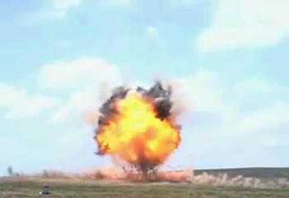 Xem tên lửa hành trình Tomahawk tiêu diệt mục tiêu