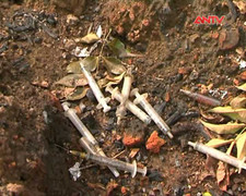 Hiện trường triệt phá 'chợ' ma túy ở Nghệ An