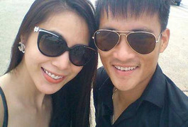 Thủy Tiên - Công Vinh lần đầu khoe hình con gái