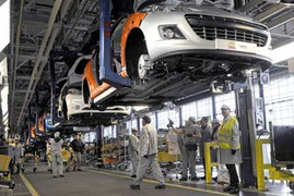 Các hãng ô tô nước ngoài đang run sợ ở Trung Quốc