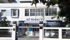 Tin mới vụ Phó phòng Sở Ngoại vụ Cần Thơ trốn ở lại Mỹ