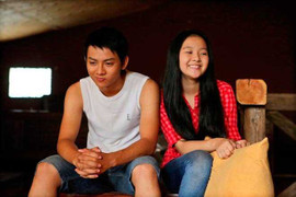 Dính nghi án yêu Hoài Lâm, nữ diễn viên bị chửi bới