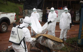 Người dũng cảm nhất thế giới trong đại dịch Ebola