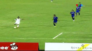 Xem U19 Việt Nam làm khổ hàng thủ U19 Thái Lan