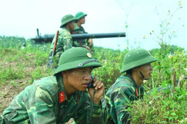 Ảnh: Bộ binh Việt Nam tiến công, diệt mục tiêu