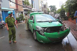 Tài xế taxi Mai Linh ngủ gục, 3 người nhập viện