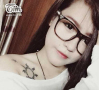 Thiếu nữ cá tính sở hữu 6 hình xăm, 10 lỗ khuyên