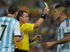 Mourinho cay nghiệt gọi tân binh Man Utd là 'ác quỷ'