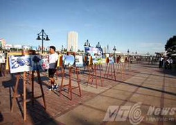 Triển lãm gần 1000 bức ảnh về Hoàng Sa-Trường Sa