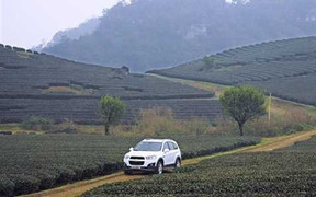 Triệu hồi 486 xe Chevrolet Captiva tại Việt Nam