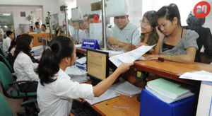 Xử lý nghiêm công chức thuế bỏ vị trí, làm việc riêng