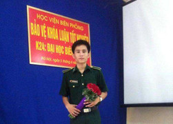 Chàng thủ khoa mơ làm người lính khi nghe bà kể chuyện