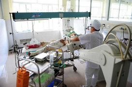 2 chiến sĩ vụ máy bay rơi ở Hòa Lạc vẫn nguy kịch