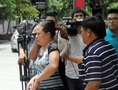 Mẹ Trần Mạnh Dũng bất phục phán quyến của tòa