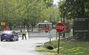 Nữ quân nhân Mỹ tự sát tại căn cứ quân sự