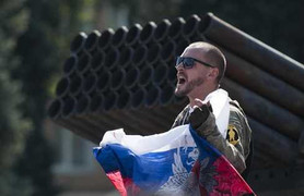 Ukraine tuyên bố bắt giữ 100 lính dù Nga ở miền Đông