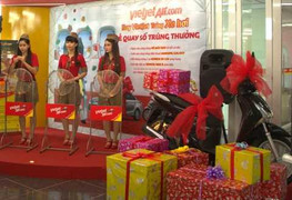 Lộ diện chủ nhân xe SH đầu tiên của chương trình 'Bay VietJet – Trúng xe hơi'
