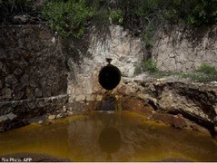 Rơi xuống cống, người đàn ông thiệt mạng