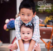 Jennifer Phạm khoe 2 con ngày càng dễ thương