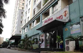 Cư dân đòi giám đốc sở xin lỗi