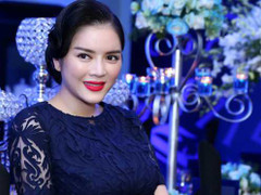 Lý Nhã Kỳ lần đầu làm làm tiệc ở nhà riêng