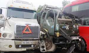 Ngày nghỉ lễ thứ hai: 36 người thương vong do tai nạn giao thông