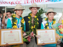 Nhà toán học Lê Bá Khánh Trình: 'Học toán là chơi một thú chơi nghệ thuật'