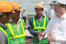 Cho thuê căn hộ: Kẻ khóc, người cười