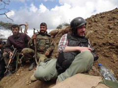 Phóng viên ảnh Nga thiệt mạng khi tác nghiệp ở Ukraine