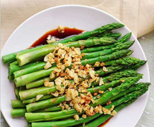 8 món ngon từ măng tây 'lợi trăm đường' cho các quý ông