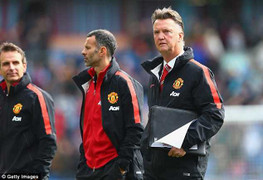 Tin sáng 4/9: Van Gaal tiếp tục chiến dịch 'bàn tay sắt