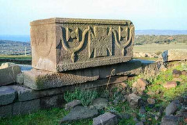 Bí ẩn đáng sợ về những chiếc quan tài... ăn thịt người