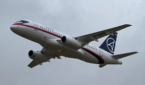 Việt Nam có kế hoạch mua máy bay Sukhoi SuperJet 100