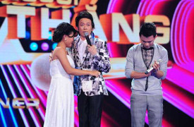 Hoài Linh lại nhận con nuôi