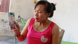 Bí ẩn vụ dì chết lõa thể, cháu gái 3 tuổi mất tích