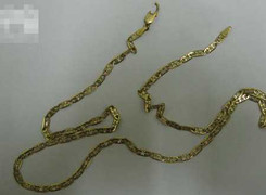 Hoang mang toán cướp trang bị 'hàng nóng'