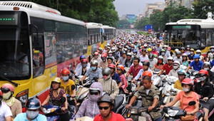 Bỏ lệnh cấm ôtô trên đường huyết mạch thủ đô